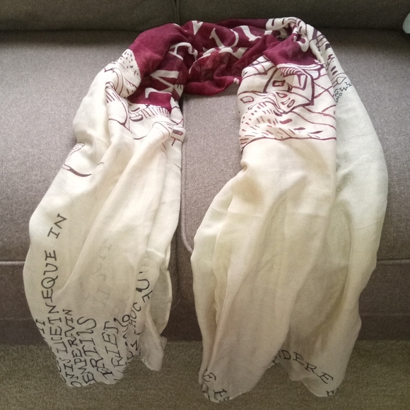 Harry Potter Marauder's Map large sheer scarf - Picture 3 of 4